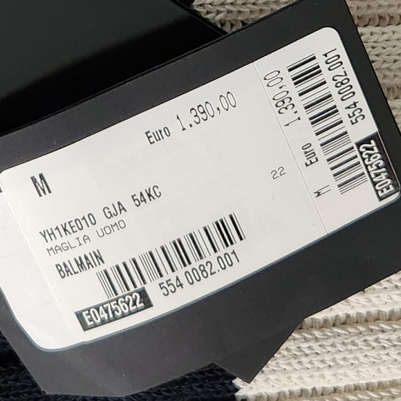 Luxury brand Balmain men's sweater with medallion crest. Brand new with tags - Picture 5 of 5